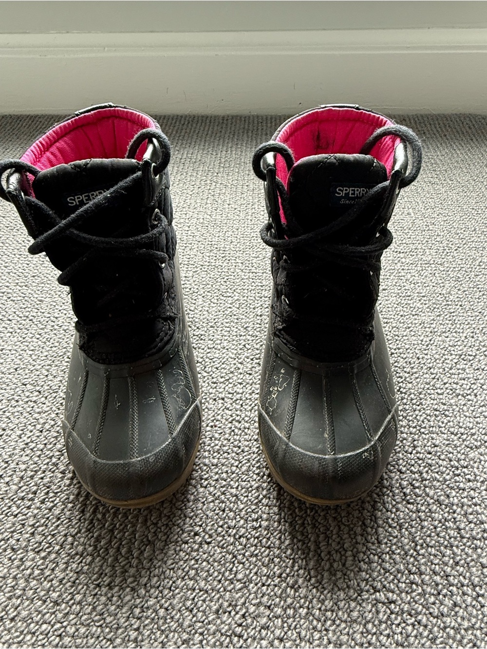 Sperry Girls Port Boot in Gray and Hot Pink